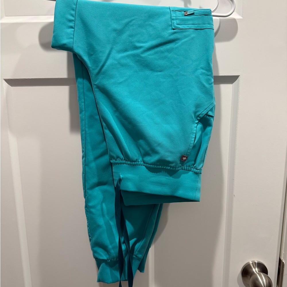 Figs Women's Teal Ankle Jogger Pants